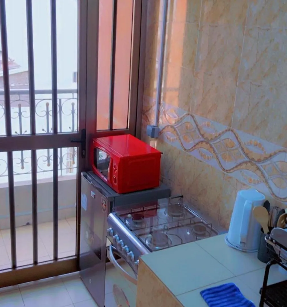 Appartement T1 Bis Au Centre De Dakar Lägenhet